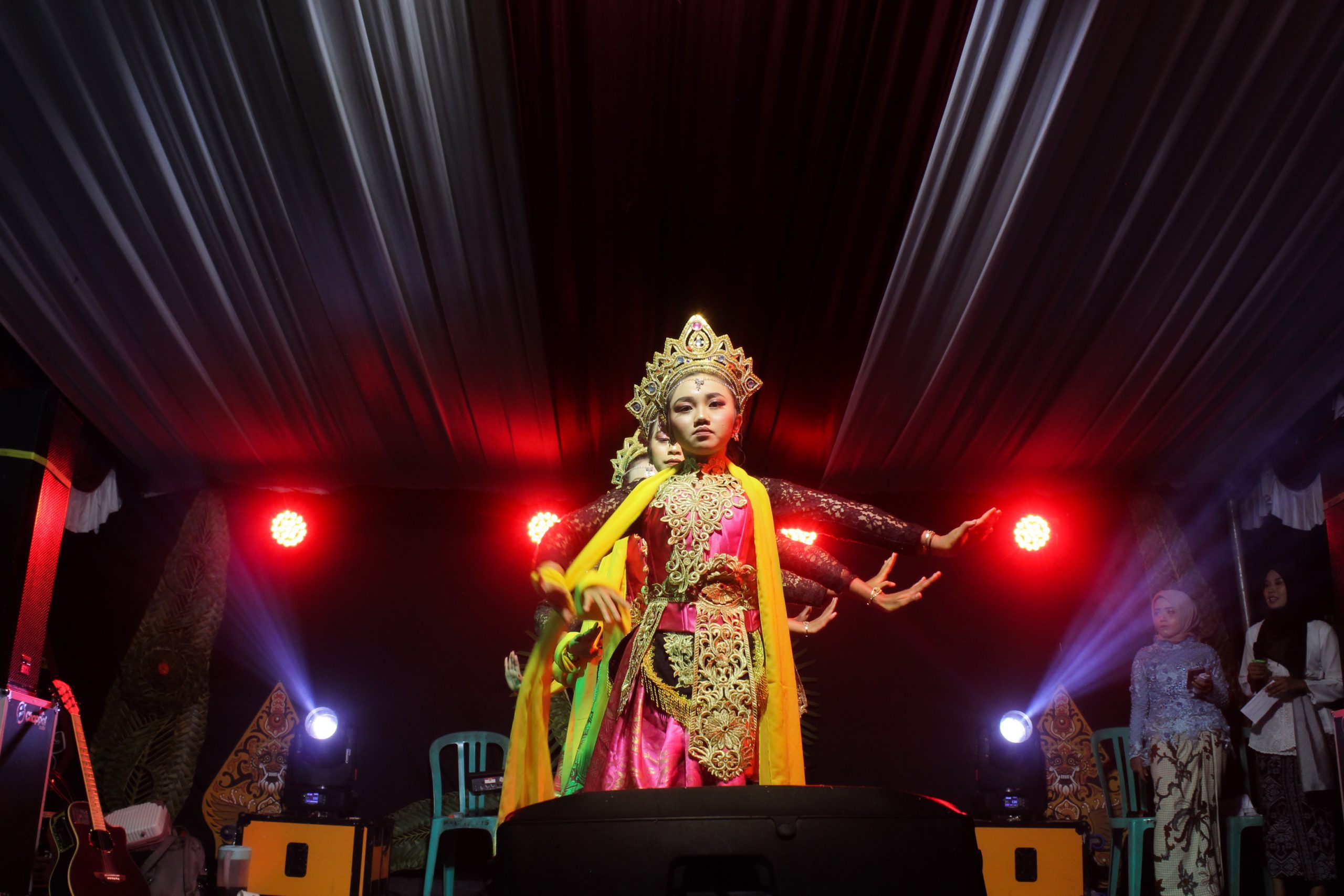 Meriahnya Festival Budaya KKN-T Unikama di Desa Gondowangi ...