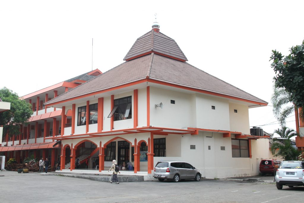 Fasilitas Masjid Al-Farabi UNIKAMA
