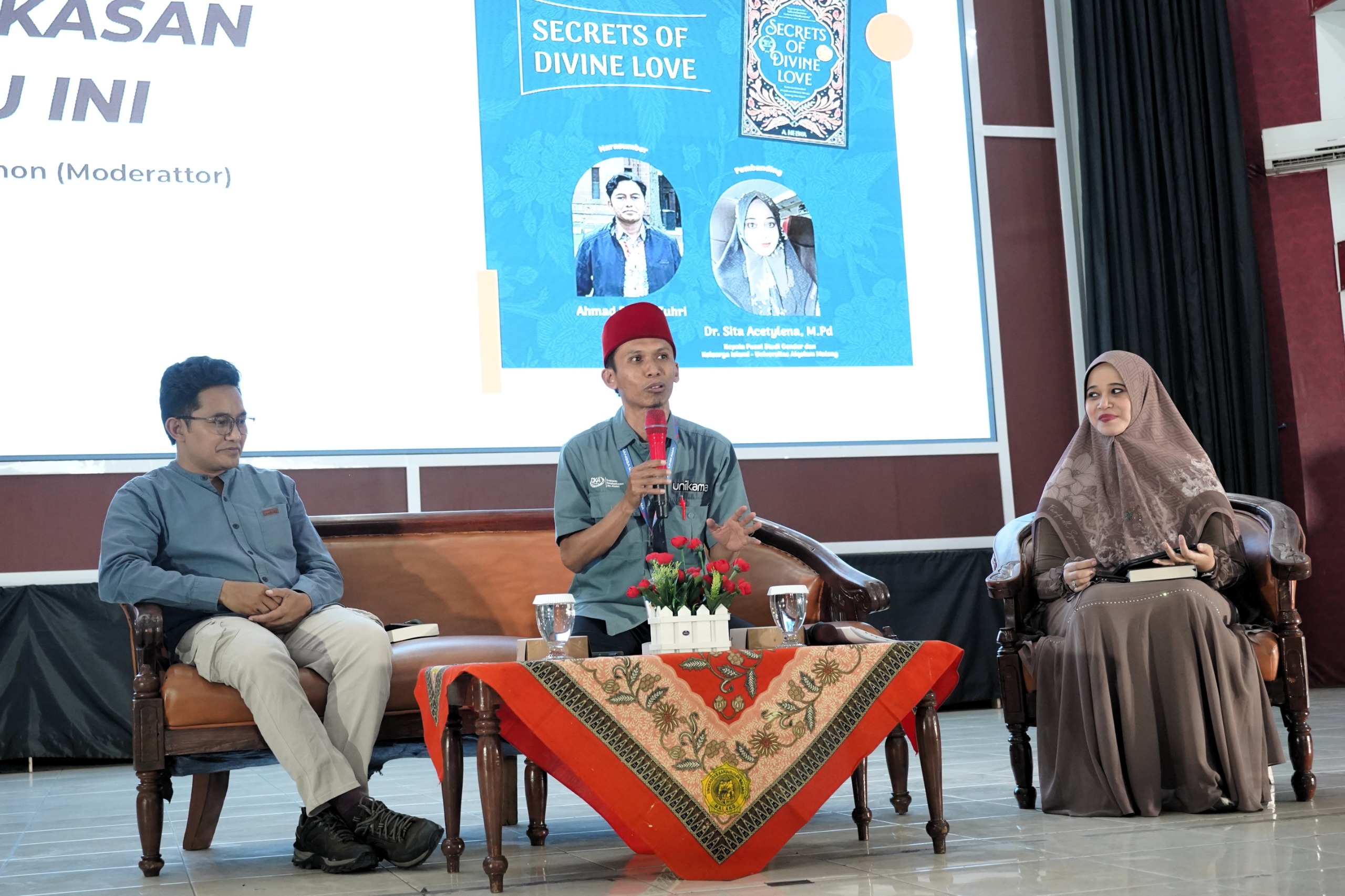 Bedah Buku Unikama