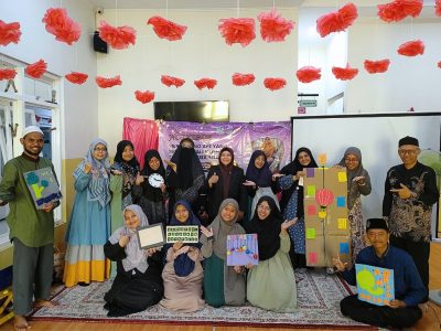 Berita Kegiatan Workshop PG PAUD Unikama di TK Tahfidz Hamalatul Qur'an Amanah 1