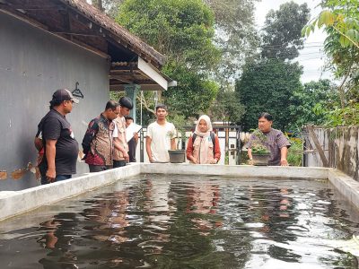 Draft Berita Unikama Lolos Pendanaan Nasional, Terapkan Smart Farming untuk Entaskan Kemiskinan di Desa Talangagung 4b